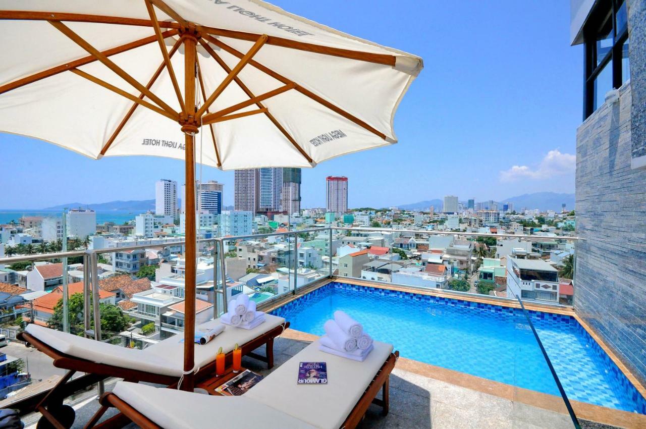 Mega Light Hotel Nha Trang Esterno foto