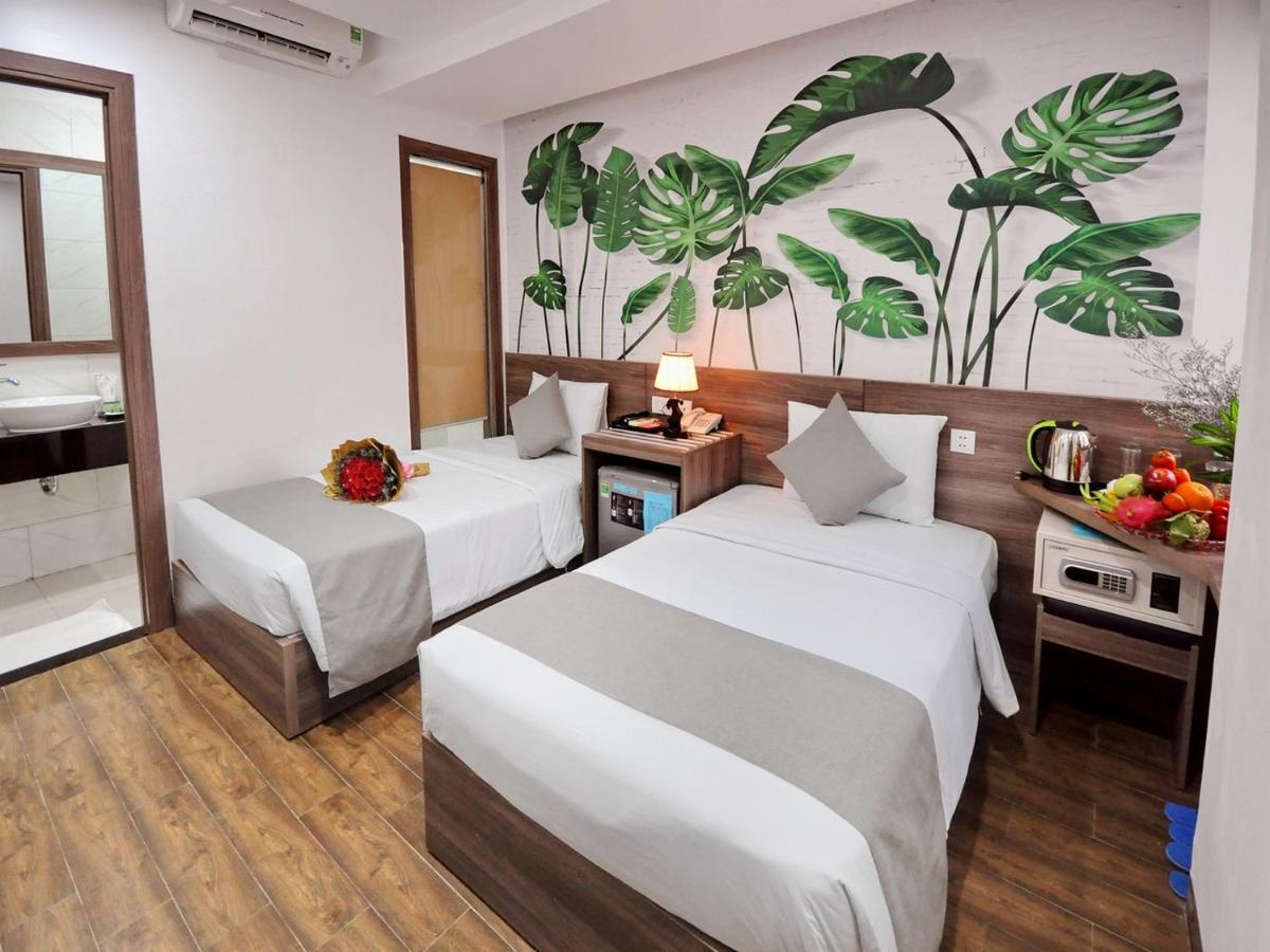 Mega Light Hotel Nha Trang Esterno foto