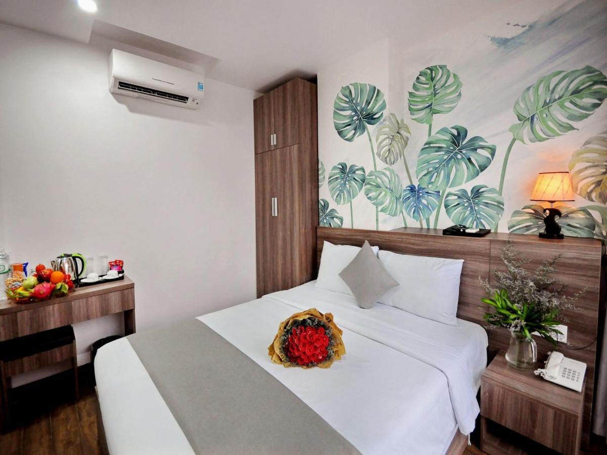 Mega Light Hotel Nha Trang Esterno foto