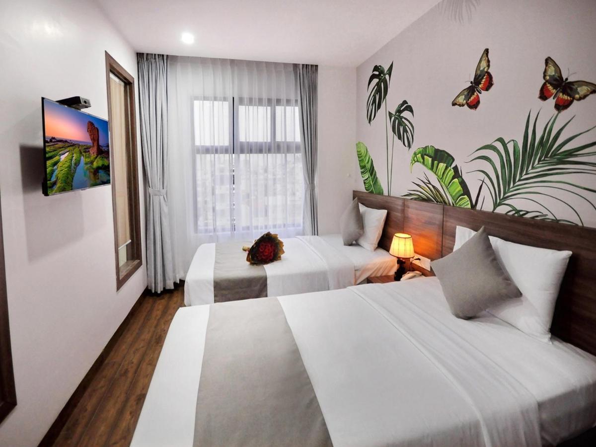 Mega Light Hotel Nha Trang Esterno foto